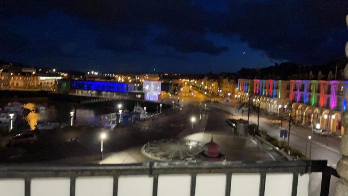 Le Quai 7 3E Dieppe Exterior foto